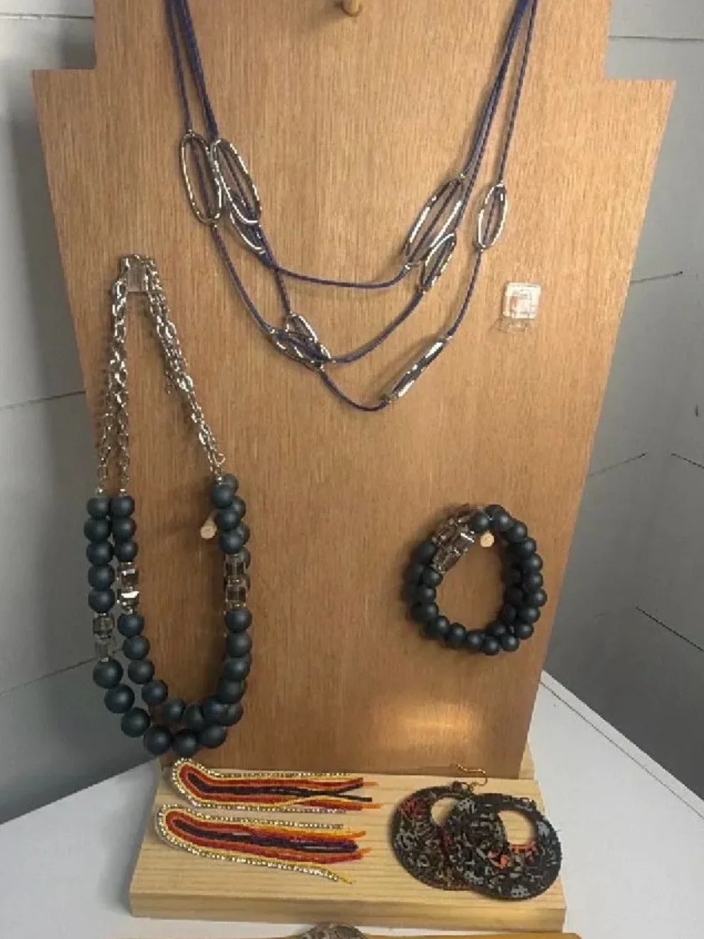 paparazzi Blue Teardrop & Layered Beaded Necklace Set